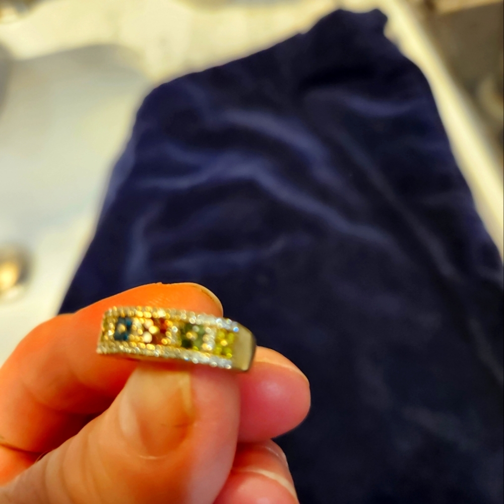 Elegant Gold Multicolor Gemstone Ring, size 7.